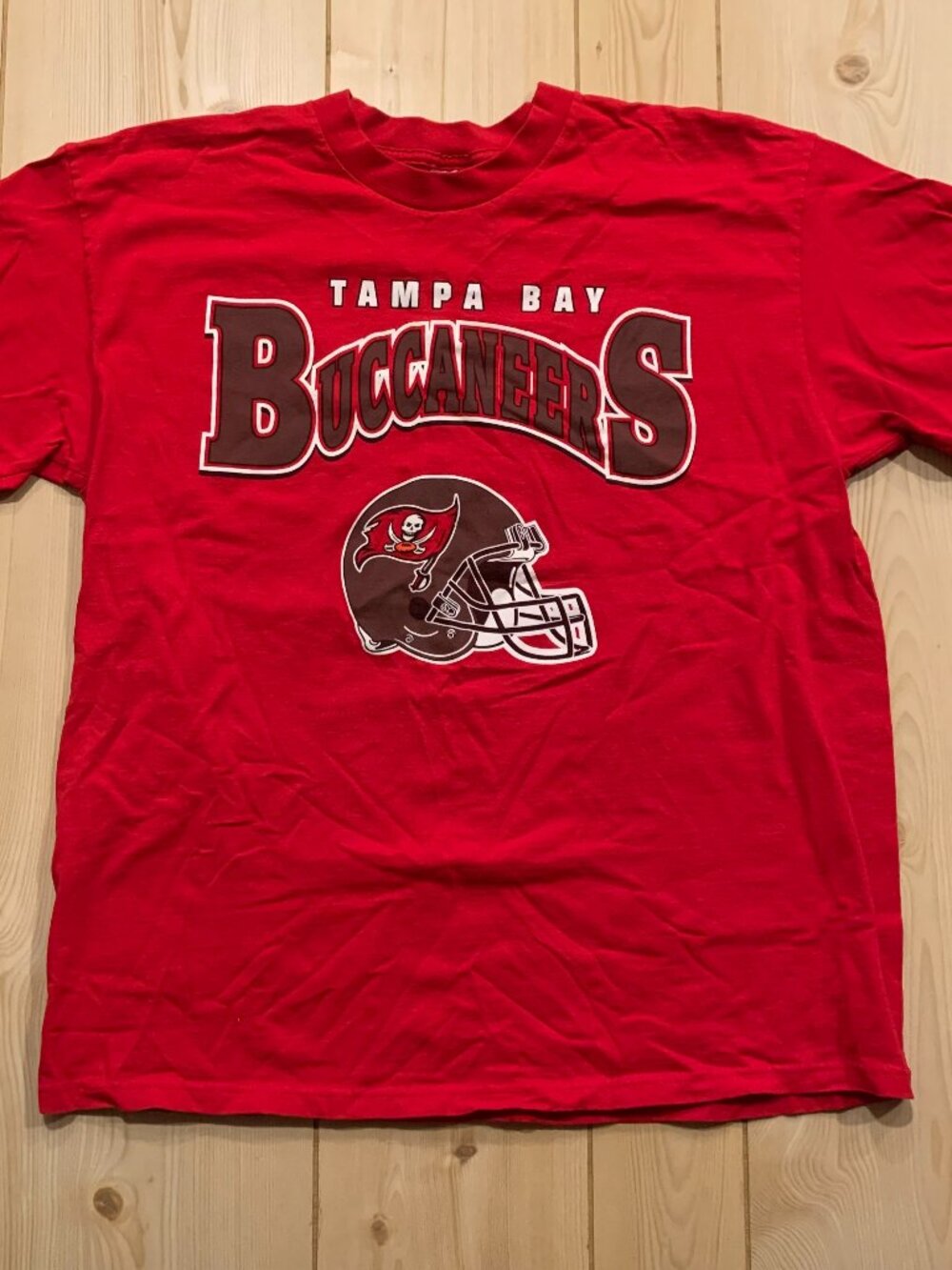 Vintage Y2K Tampa Bay Buccaneers NFL Football Athletic Activewear T-Shirt XL